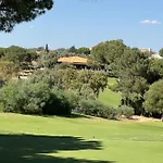 Balaia Golf Village 105 アパート